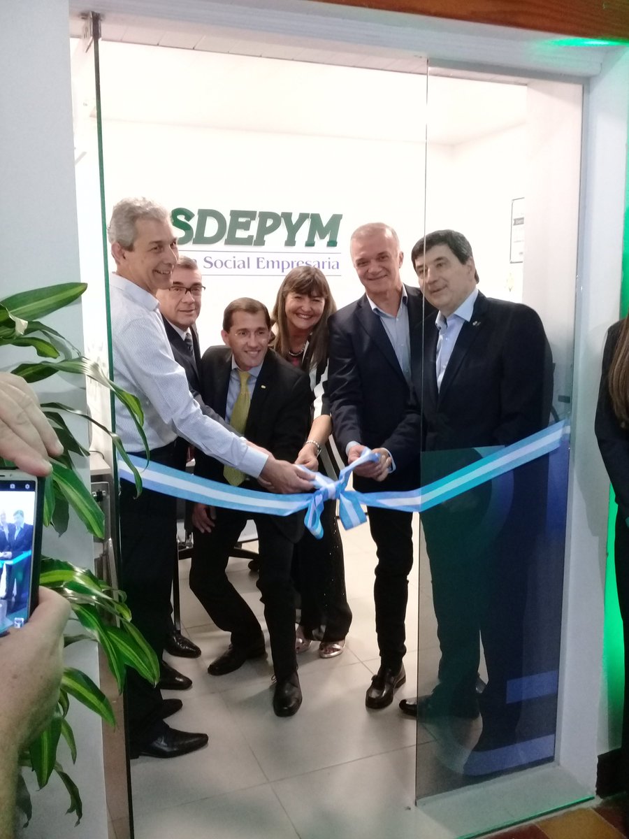 OberaCRIPCO's tweet photo. 🔔#AHORA #LaPalabraCumplida apertura de Sucursal Oberá de @Osdepym con importantes presencias. @redcame @gerardodbeltran @SaludMisiones Dr. Carlos Arce @AleHaene @JovenesCem @PenzMercedes @natyamaya01 
@jabereciartua @camielniczuk https://t.co/ObY3puV871