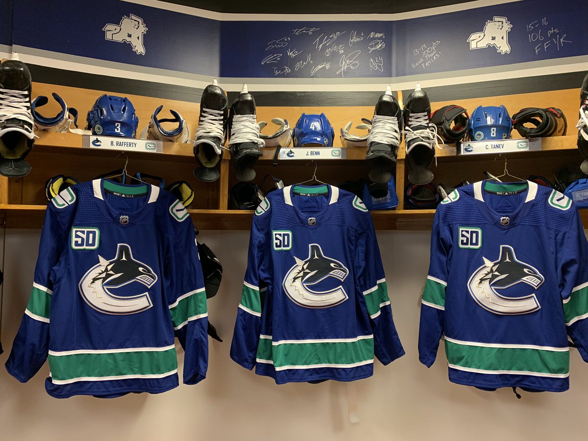 Canucks's tweet image. Oh my my my #Canucks50 😍