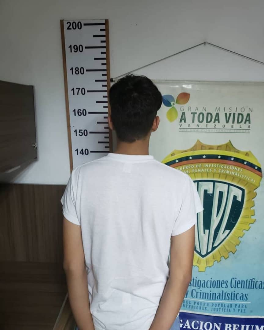 rcamachovzla's tweet photo. #Carabobo Detenidos por el Cicpc, SD Bejuma  adolescentes que maltrataron a cachorro en video difundido a través de redes sociales. El perro se encuentra sano y salvo  será dado en adopción. 👏👏👏 https://t.co/JAvrcsyKPP