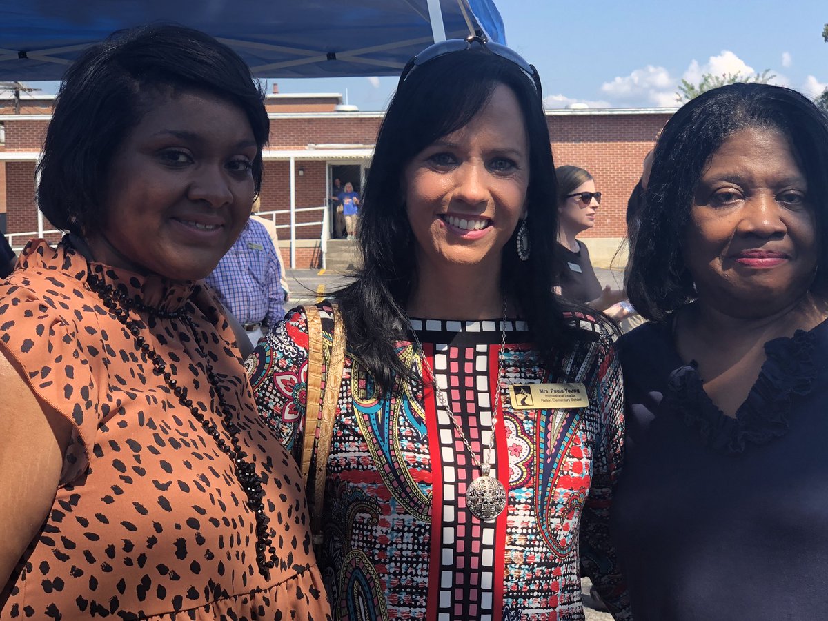 PaulaMYoungRTR's tweet photo. It was great to see @GovernorKayIvey this morning and celebrate the Infrastructure work already underway in Cherokee! Also, thanks to @ZTAedavis for providing training for us this afternoon as well. @TrunksupTip #TeamColbertCounty @AKA1988JSU @CCSBOE https://t.co/nMQecE0IOZ