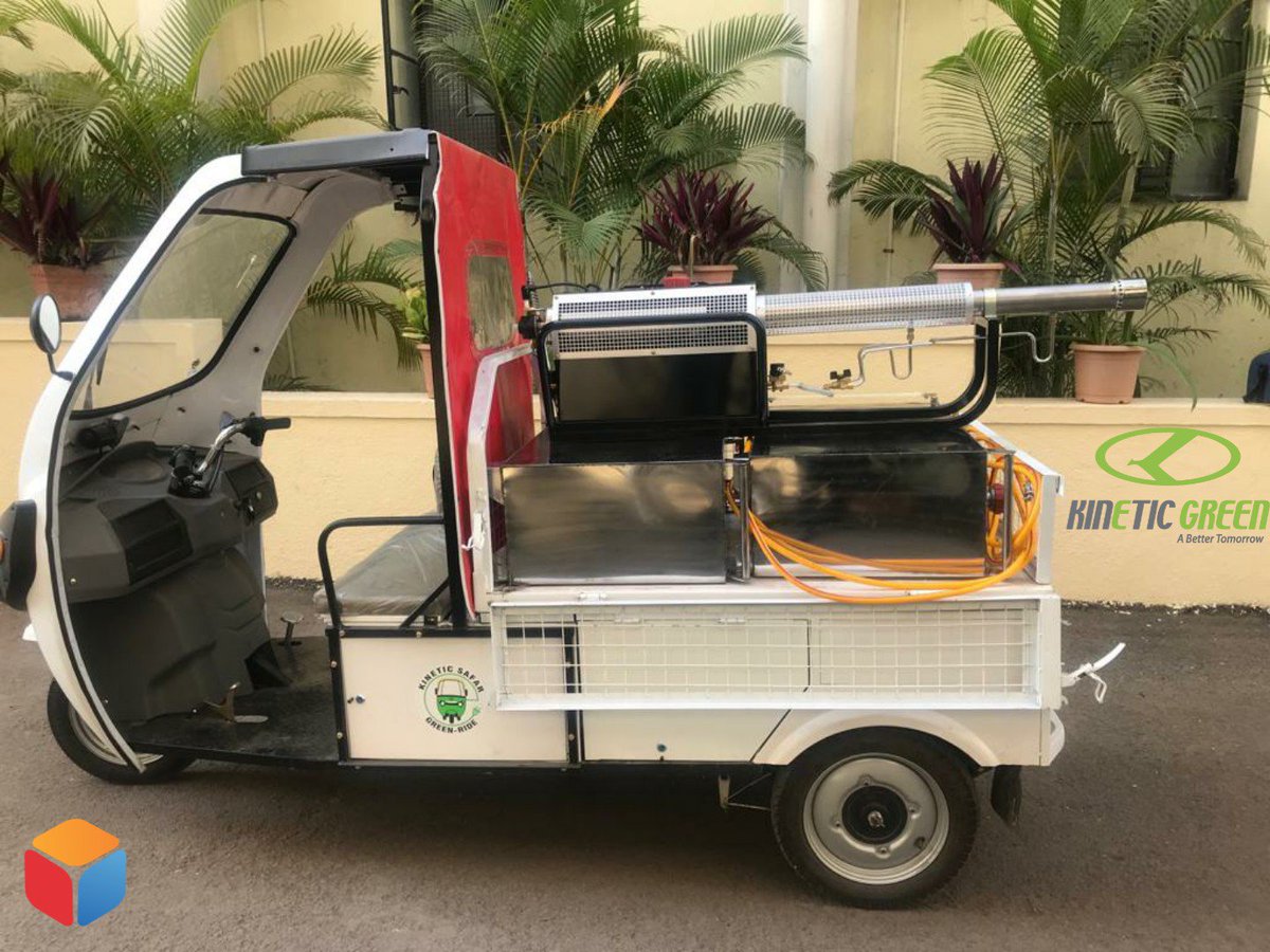 Introducing auto fogger on electric vehicle. All that smokes does not pollute! It is easy and effective way to control #DengueFever and #MalariaFree. @zcwz_ghmc @CommissionrGHMC @bonthurammohan @KTRTRS