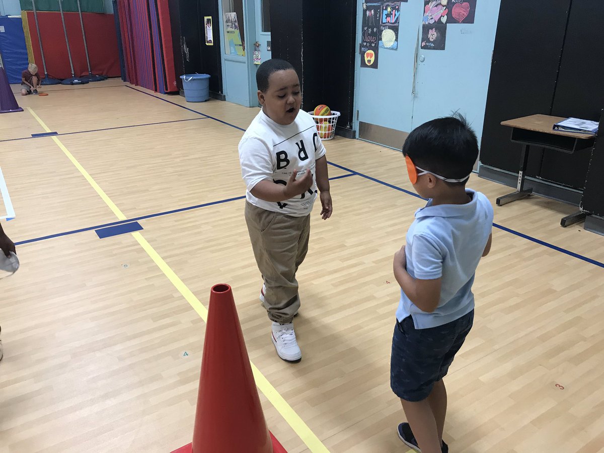 Raachh14's tweet photo. @CSpruills_PE @vbHolland @HollandESPE @katie_catania @MarcotteFirst first grade loved it! https://t.co/504SZN8UdD