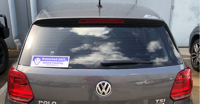 BizzowBuzz's tweet photo. Fact - 90% of vehicles fitted with a tracking device are returned to their owners and 80% of stolen vehicles are recovered within 24 hours.

Why not make it clear that the vehicle is being tracked as a simple deterrent?  Bizzow does, starting from $1. #bizzowbuzz #trackyourcar https://t.co/i6WmKIS9QW