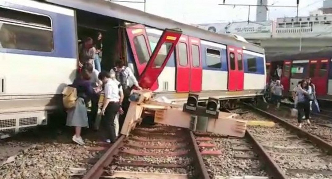 EEoV9QuUEAACrZ3?format=jpg&name=medium