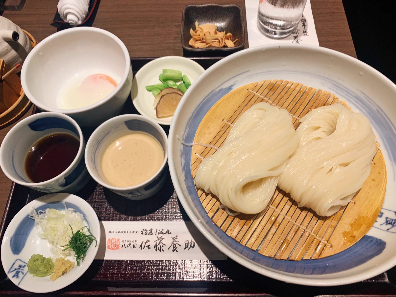大好きな稲庭うどん！絶品グルメですよね。銀座にはおいしいお店がたくさん。いいなぁ。