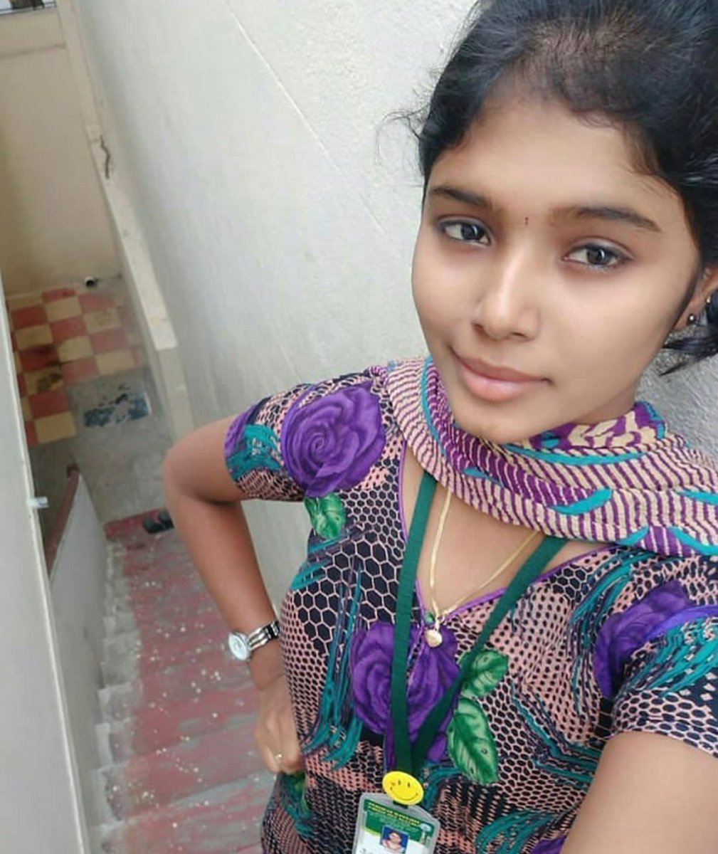 Vikram Asst Director On Twitter Tamilgirl Chennai Smallboobs 88tnt99 Who Want Fuck This Girl