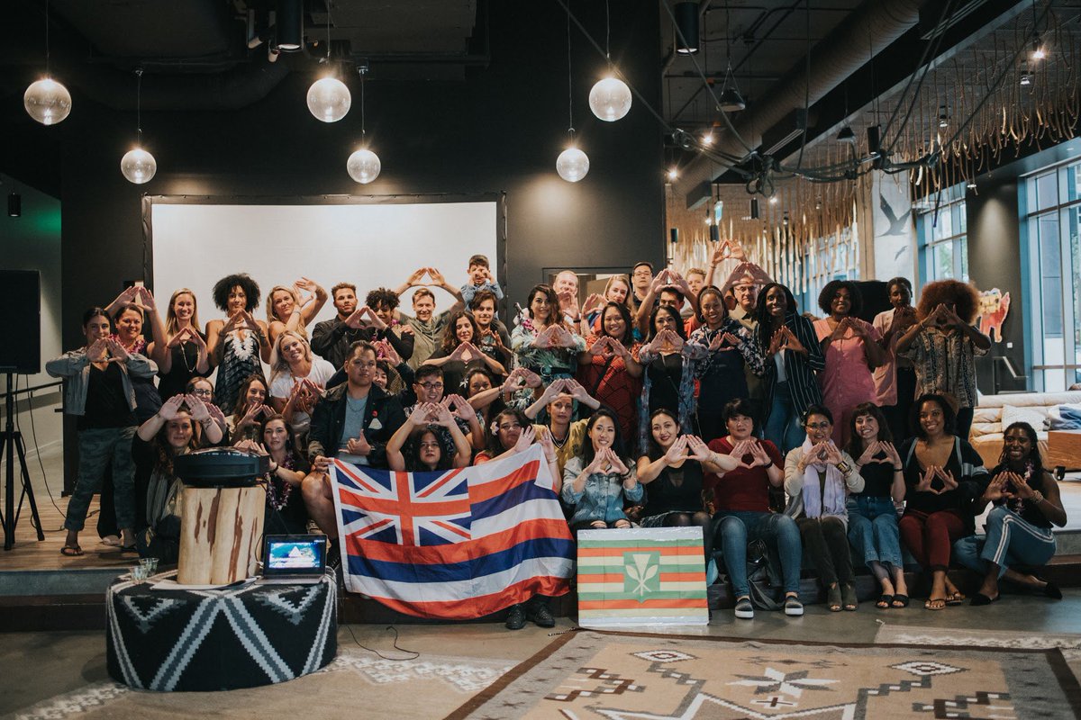 SageQuiamno's tweet image. We raised over $15K, less than a month, for the protectors of #MaunaKea back home in Hawai’i. Mahalo for @findyourpathsea &amp;amp; for everyone who donated &amp;amp; supported. 🙏🏾✊🏾#ProtectMaunaKea