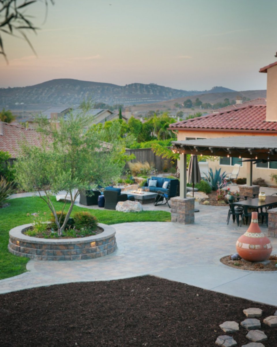 SDPavers's tweet photo. A picture perfect yard for the whole family to enjoy. Contact us today at 760-571-9900 San Diego Pavers #SanDiego #Pavers #Belgard #Hardscape #Remodel #CurbAppeal #Driveway #Backyard #Frontyard #PaverInstaller #Techniseal #Nextgel #OutdoorLiving https://t.co/URMqO4ayVE