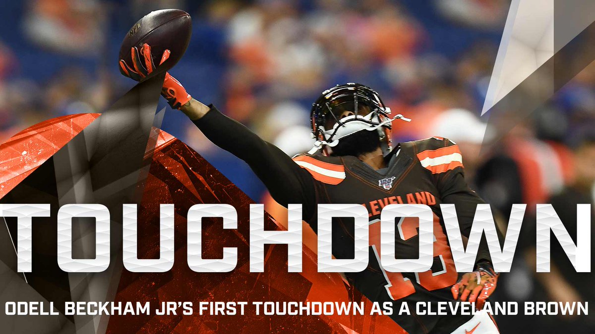 SNFonNBC's tweet photo. OBJ'S FIRST TD AS A BROWN AND IT'S A CAREER LONG 89 YARDER!! https://t.co/afRVlKQy5j