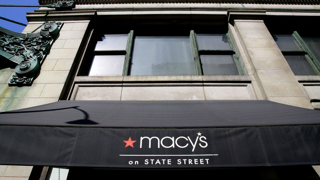 CBS Chicago (@cbschicago) on Twitter photo 2019-09-17 02:30:58 Man Found Dead Of Apparent Overdose Inside Macys State Street Store chicago.cbslocal.com/2019/09/16/mac… Man Found Dead Of Apparent Overdose Inside Macys State Street Store chicago.cbslocal.com/2019/09/16/mac…