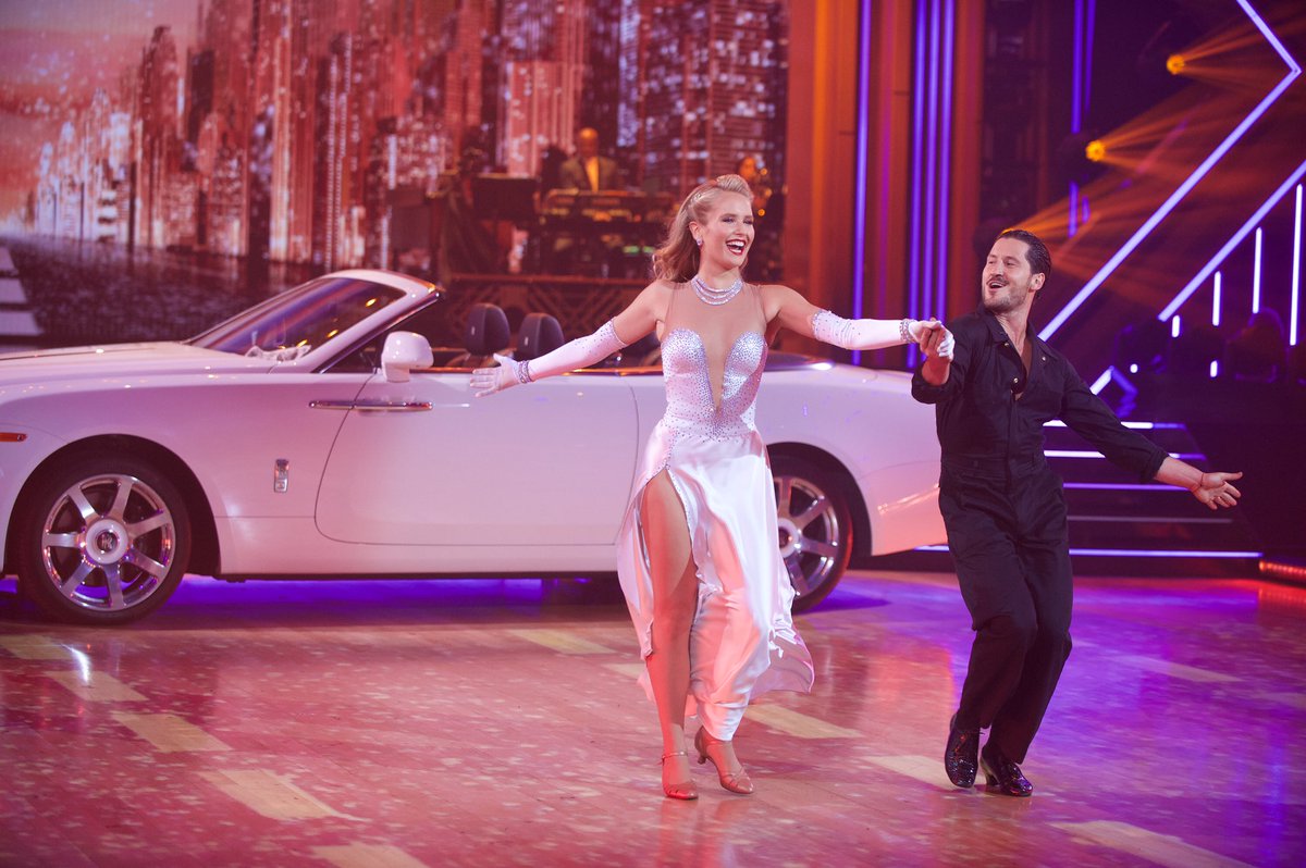 ABCSDancing's tweet photo. Who’s rooting for @SBrinkleyCook &amp; @iamValC this season? 

(📸: ABC/Eric McCandless)
#DWTS https://t.co/oMTAEsZmcC