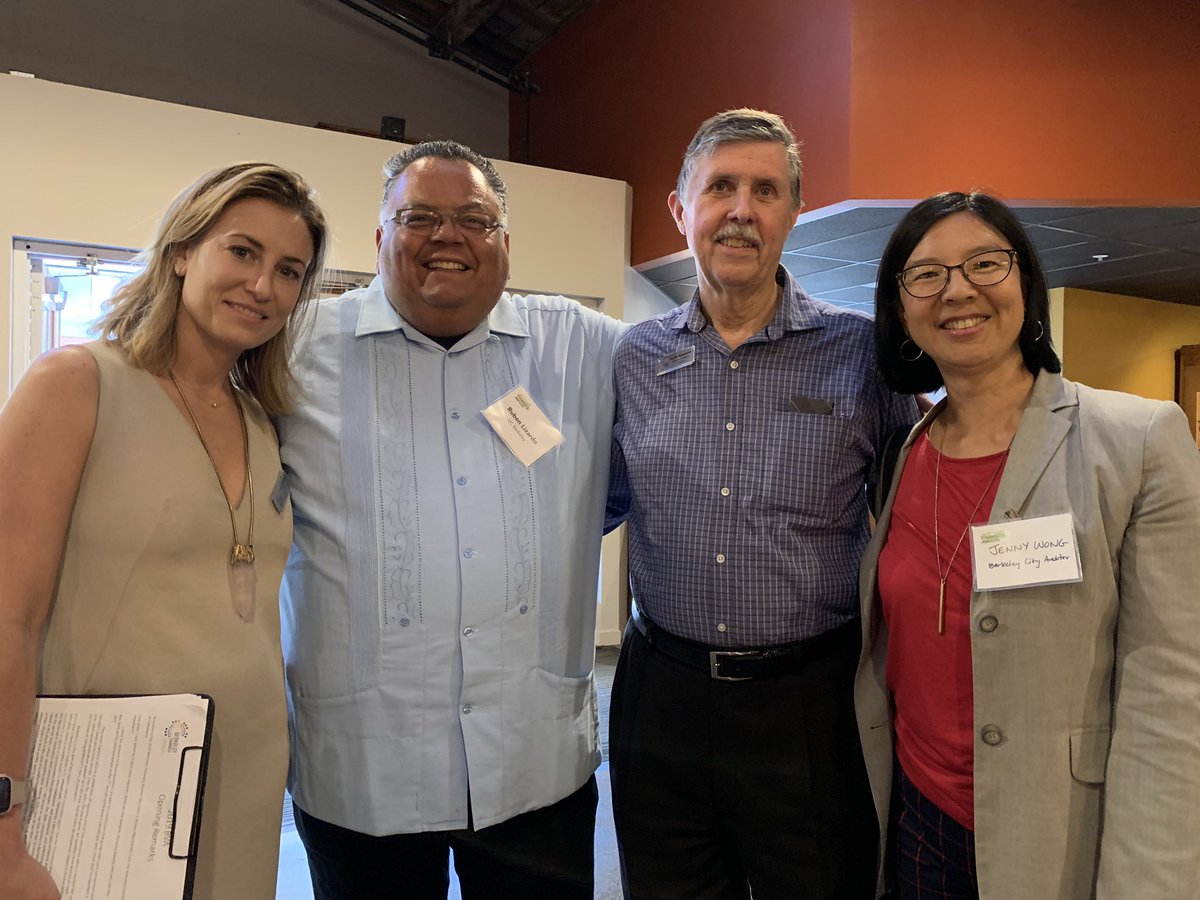 JennyTheAuditor's tweet photo. Attended the Berkeley Visionary Awards tonight. Great to meet so many, including BCC President Dr.Rowena Tomaneng. @bcc_pres #berkeleyvisionaries #berkeleyca #berkeleychamber #innovation https://t.co/yYivOZyCVo