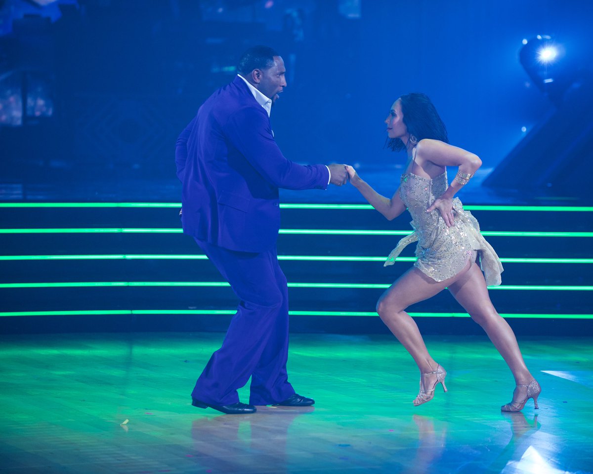 Who’s rooting for #TeamRAVENous this season? 

(📸: ABC/Eric McCandless)
#DWTS