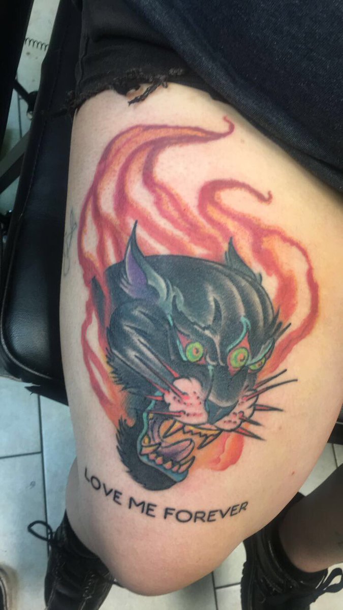 Spookyvonny's tweet photo. Sooooo i got 4 tattoos in the span of 4 days....... whoops, im hooked 🤷🏼‍♀️ btw this was just finished yesterday! Custom design for me 💥💥😝 https://t.co/VDYqaboys7