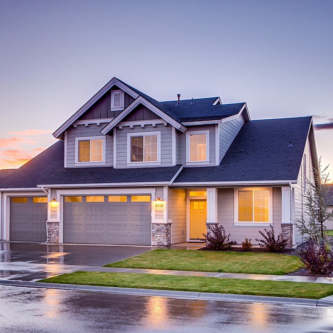 ProyInsulares's tweet photo. #Inmotips: a la hora de poner en #venta tu vivienda 🏡 cuida aquellos espacios como el #garaje 🚗 o el trastero, ya que pueden suponer un #valorañadido. 🔝 https://t.co/1RksT6pJhC