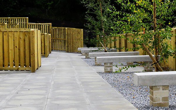 PrioryBridge's tweet photo. We have the know-how to complete the job to the highest possible standard whether you need soft or hard landscaping services.

Get in contact with us online where we’ll be happy to help. https://t.co/A4dlD0COnL