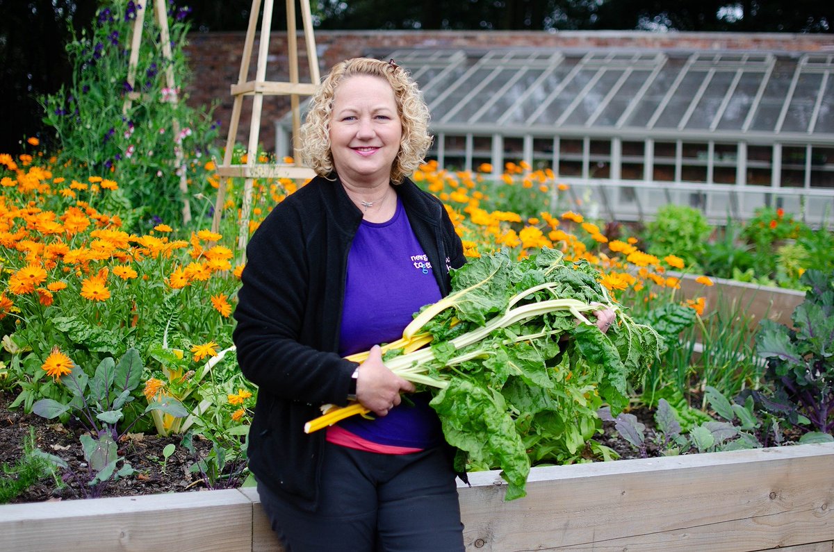 nwgrnd_ReUse's tweet photo. Listening to @BBCRadio2 @ZoeTheBall this morning. Fantastic to hear the huge benefits a community garden can offer! If you are struggling with #mentalhealth #lonliness #makingnewfriends come and see us at #rhyddingspark #blackburn  https://t.co/JPifHSDNoq https://t.co/CT6mrR4tO1