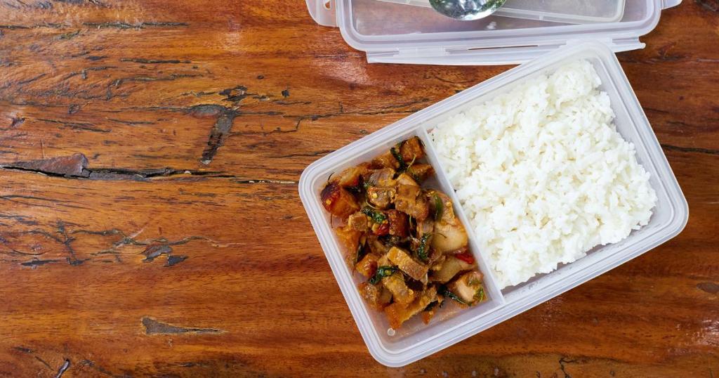 dmastyo's tweet photo. Masih Malu Membawa Bekal, Ini Loh Manfaat yang Bisa Kita dapatkan https://t.co/ibvbEha4rd https://t.co/3mOiG2HMUT