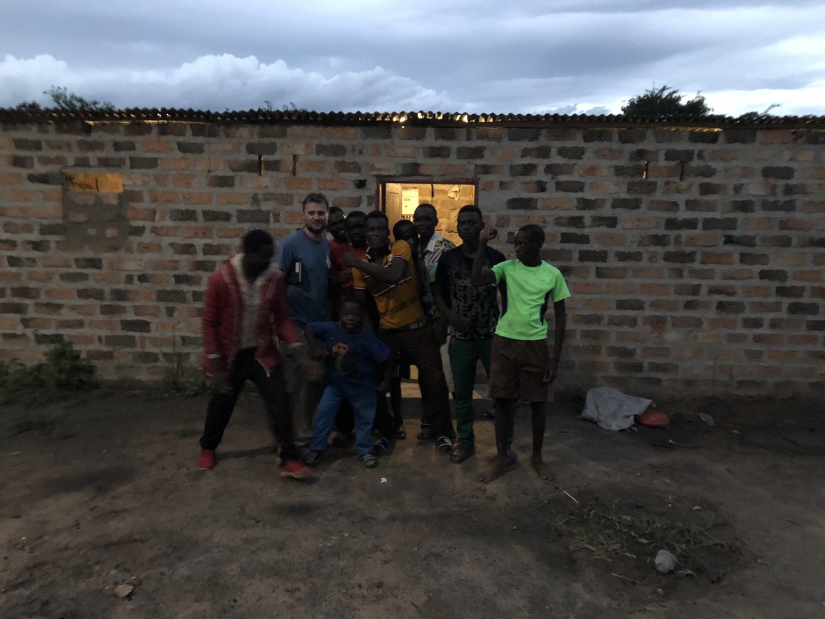 craigVeroPower's tweet photo. The lights are on, #rural Electrification powering education in #Zambia @theVeroPower #offgrid #minigrid solar power ☀️ https://t.co/kCA4gqe4IP