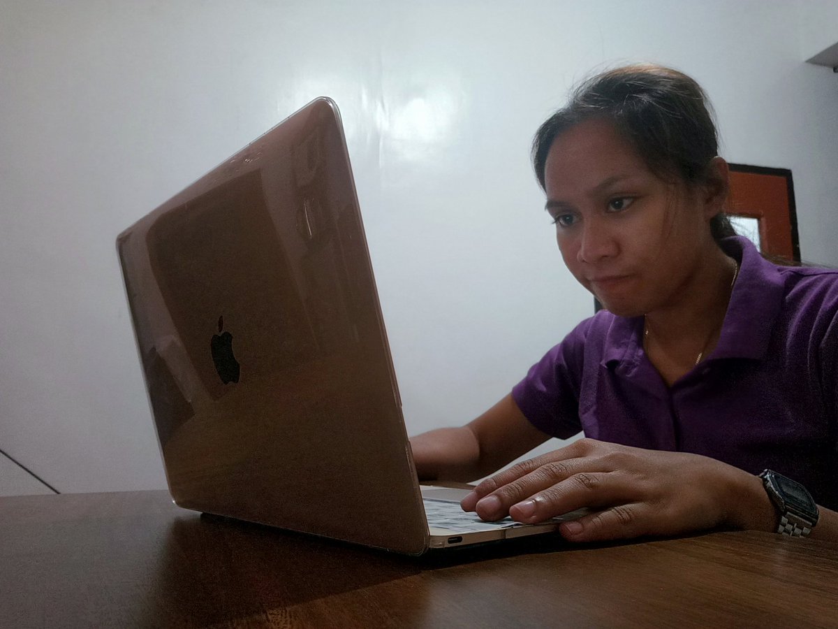 Maira_GD's tweet image. Bakit ang busy? Hahaha 😂😂

#WhenWorkIsLife