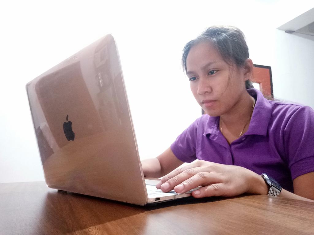 Maira_GD's tweet image. Bakit ang busy? Hahaha 😂😂

#WhenWorkIsLife