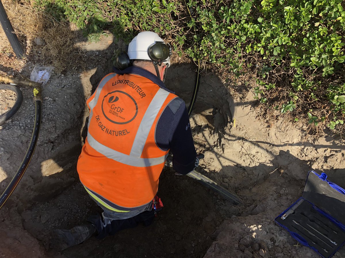 En direct de Oye plage - purge du gaz B en bout de réseau - début de purge à 10h49 et fin de purge 10h55. Le gaz H est dans les tuyaux ✅✅✅👍 <a href="/GRDF/">GRDF</a> @GRTgaz <a href="/GrDF_RioPlus20/">Didier Cousin</a>  <a href="/gr_dubois/">Jean Jacques Dubois</a> <a href="/HUBERT_Laurent9/">Laurent HUBERT</a>  <a href="/jmilasserre/">Jean-Michel Lasserre</a>