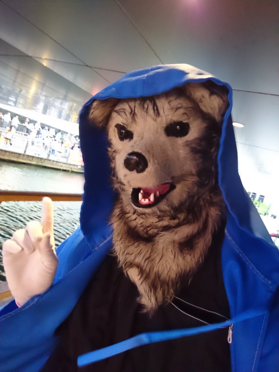 狼さん ウルフェン Wolfen ウルフェンもこの通り上機嫌だよ こんなに笑ってるウルフェン なかなか珍しい 今日は久々なんで商店会側も また行かせて頂きます 狼さん ウルフェン ゆるキャラグランプリ19 がち キャラ