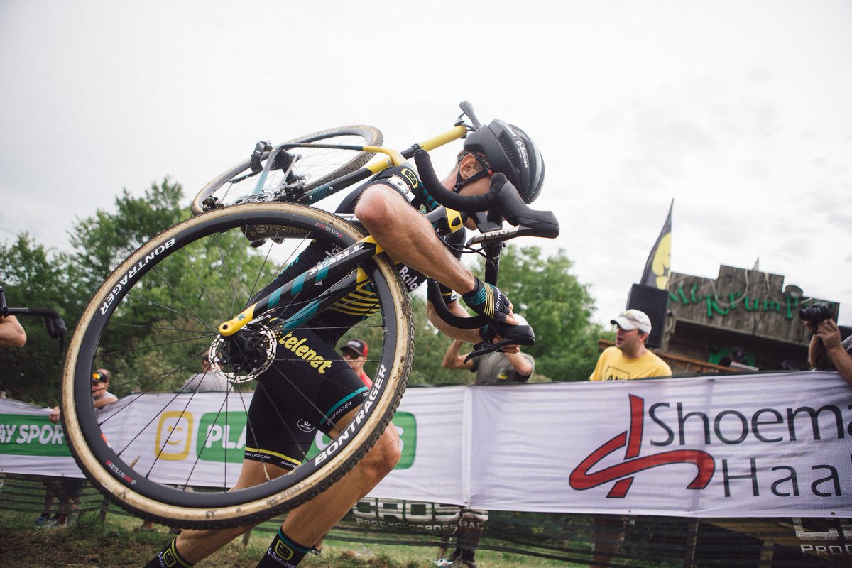 UCI_CX's tweet photo. Team Ranking after Round 1 of the 2019/20 @Telenet UCI CX World Cup!

1️⃣ @Telenet_Baloise 
2️⃣ @PS_BG_CT 
3️⃣  Cannondale - CyclocrossWorld
Full Rankings 🔗  https://t.co/JqgnbbELjk

The top two riders from both the Men &amp; Women Elite count towards the points! #TelenetUCICXWC https://t.co/wrYeQB03Qy