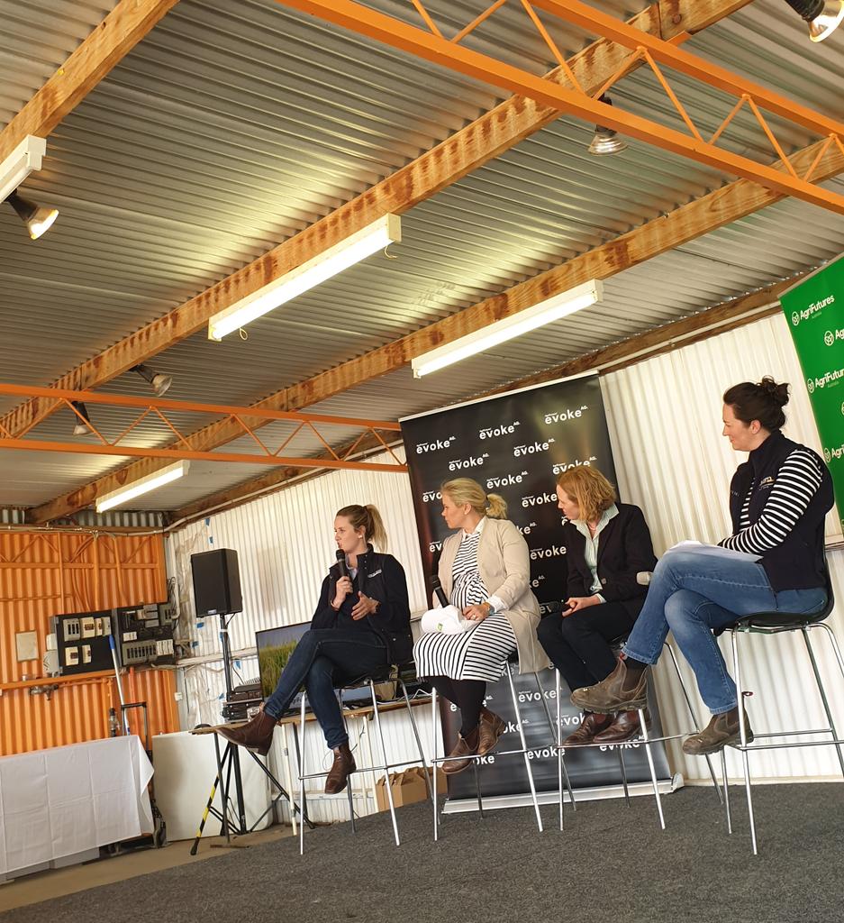 The second @AgriFuturesAU NextGEN Panel at @Hentyfielddays with Jo Palmer of @pointerremote, @StephClancyy, @AirlieTresc of @FarmTableAU, and @ajmlivestock sharing their agricultural careers and the opportunities within our industry.