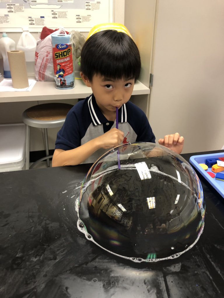 dmcintyre7911's tweet photo. Blown away by these bubble experts! We conducted bubble measurements, investigated bubble colors, and explored bubble technology! @NPERockets https://t.co/iBAM1TjqK6