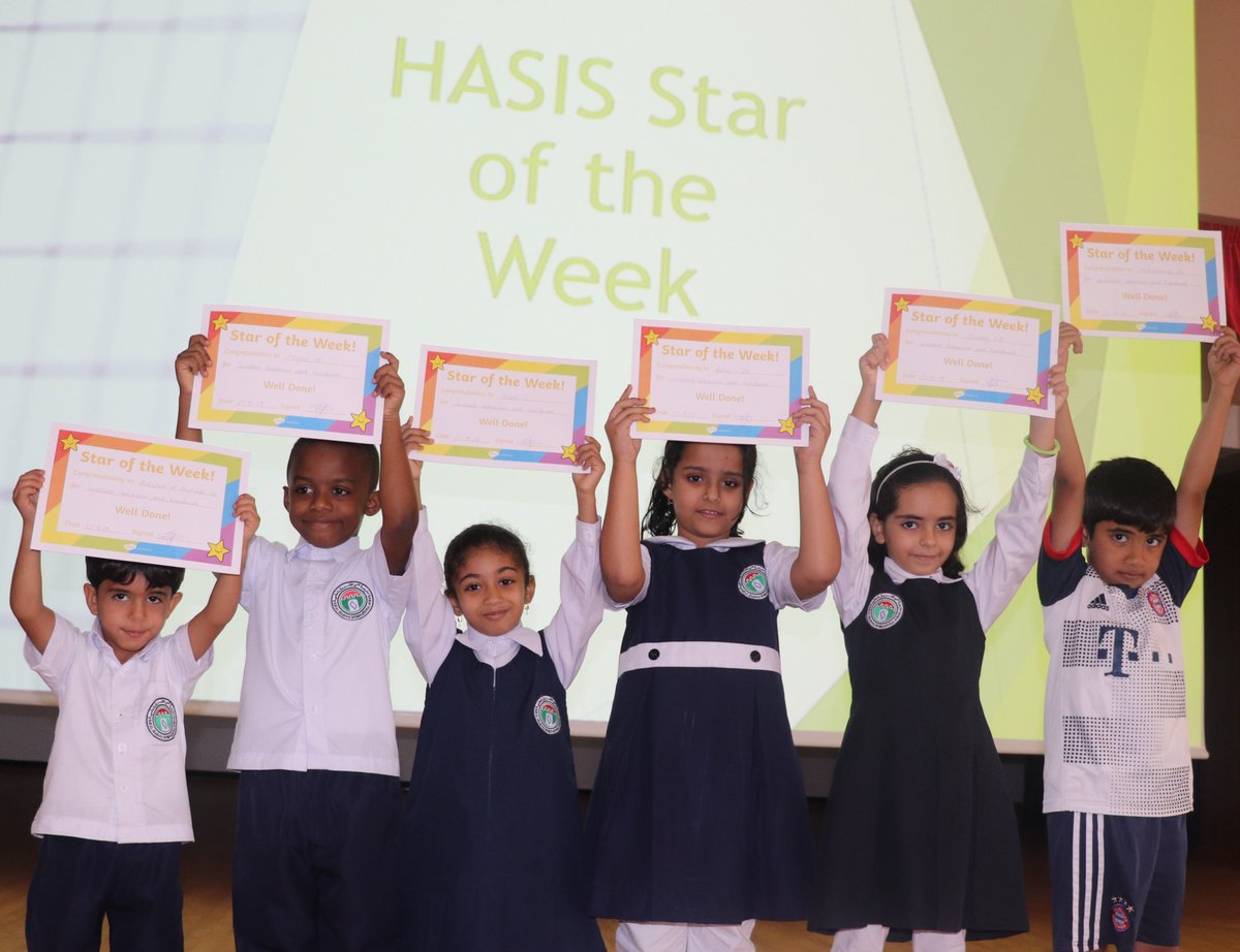 HayAlSharooq's tweet image. HASIS star of the week awards for good performer students, classes and school houses. #HASIS #Sur #award #success #school #education