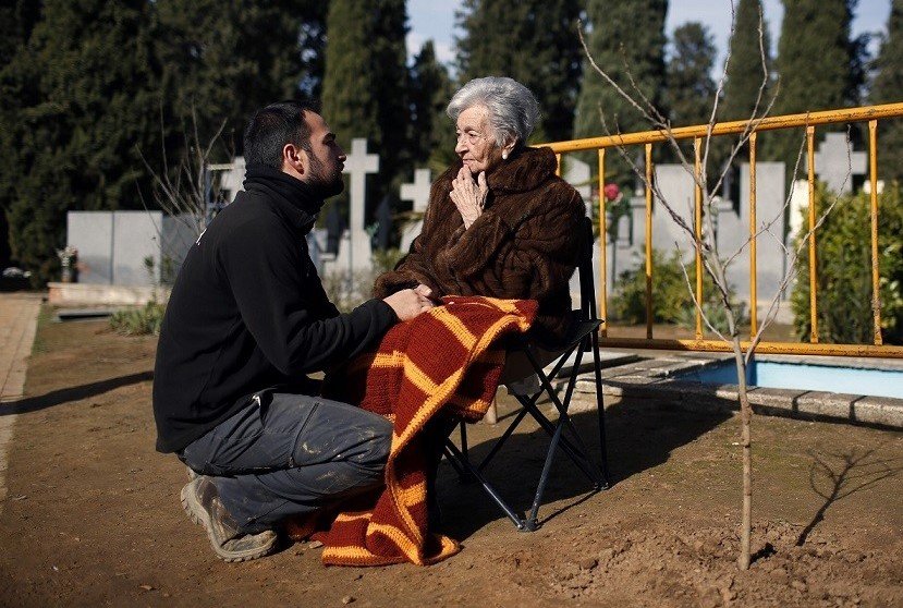 Ascensión Mendieta será siempre un símbolo de dignidad y de lucha por la memoria y la justicia. Ayer falleció, pero al menos podrá cumplir su último sueño, ese por el cual luchó toda su vida: ser enterrada junto a su padre Timoteo. Ascensión,tu fuerza siempre será una inspiración