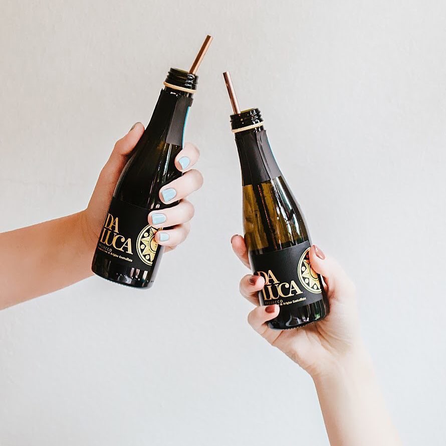 DaLucaProsecco's tweet photo. The perfect wedding favours!
#daluca #dalucaprosecco #wedding #weddingfavours #bridal #weddinginspiration #partyfavours #prosecco #proseccoparty #weddinggifts
๐ธ @Shante_Hutton https://t.co/X0vIl4fYOy