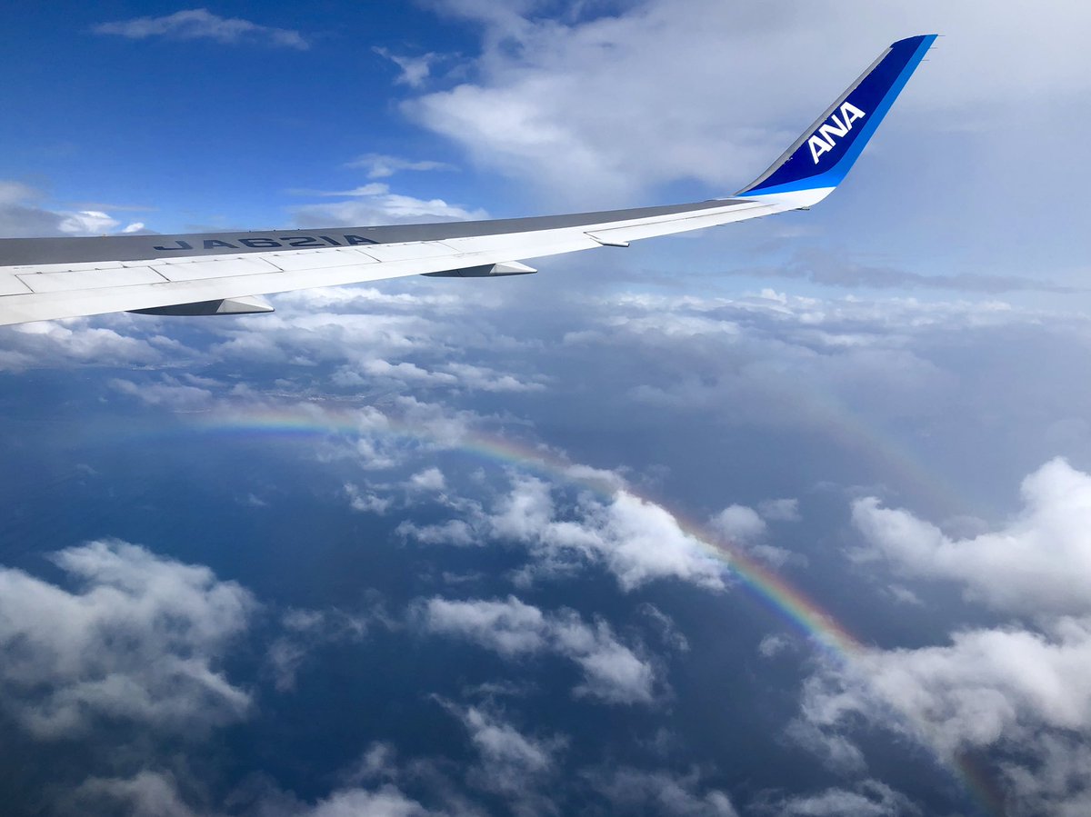 ANA機窓写真】 よく見ると、幸せを呼ぶダブルレインボー🌈🌈 （Photo