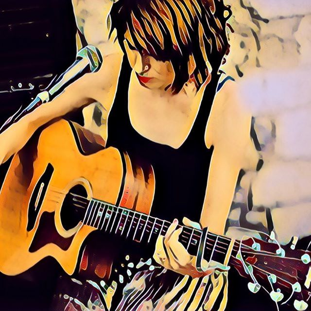 Live music every evening 🎸 🎸🎸
•
•
•
•
•
#concert #live #singer #guitar #rock #musician #laugh #livemusic #band #rap #festival #dj #song #edm #producer #instamusic #pop #bands #musica #show #goodtimes #beats #goodfriends #metal #memories #studio #… ift.tt/3040gpL