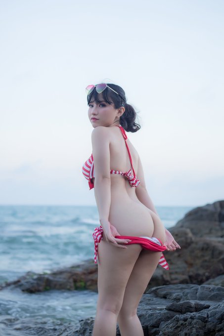 Twitterエロ垢の自撮りエロ画像12