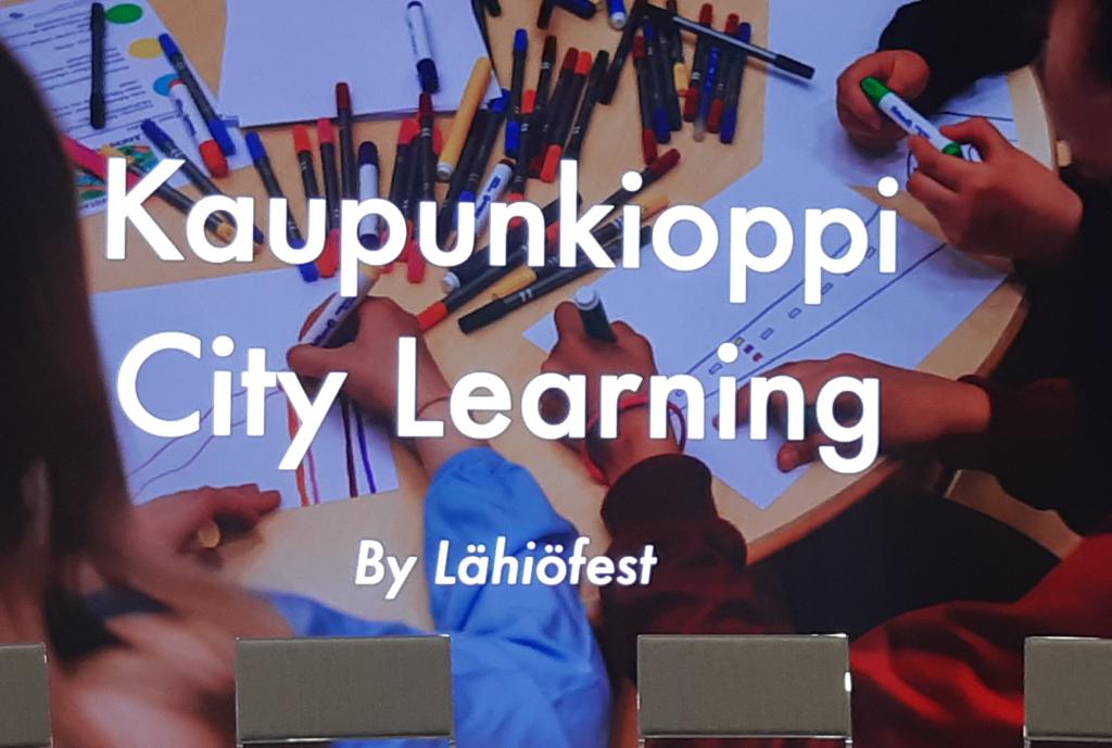 ArjaLiisa's tweet photo. #kaupunkioppi #citylearning #arkkitehtuurikasvatus Julkistustilsisuus juuri nyt! Mukana myös @MFA_fi https://t.co/Ee0LpK6ESL