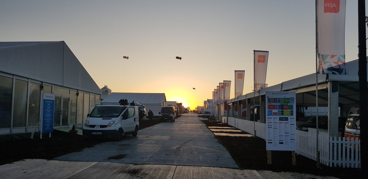WatersProgramme's tweet photo. Calling all early birds along to the Environment, Climate & Sustainability Stand 454 Row 21 at #Ploughing19. #GovVillage #Govploughing #WatersAndCommunities https://t.co/mrtOK4KZ39