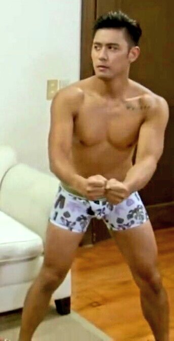 _hottieph's tweet photo. Rocco https://t.co/hDbRzDI7YS