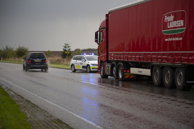 pressefotosdk's tweet photo. Uheld på rute A13 syd for Viborg tirsdag morgen.
#fuh #uheld #ulykke #almind #politidk #nyheder https://t.co/DZh16yk3LQ