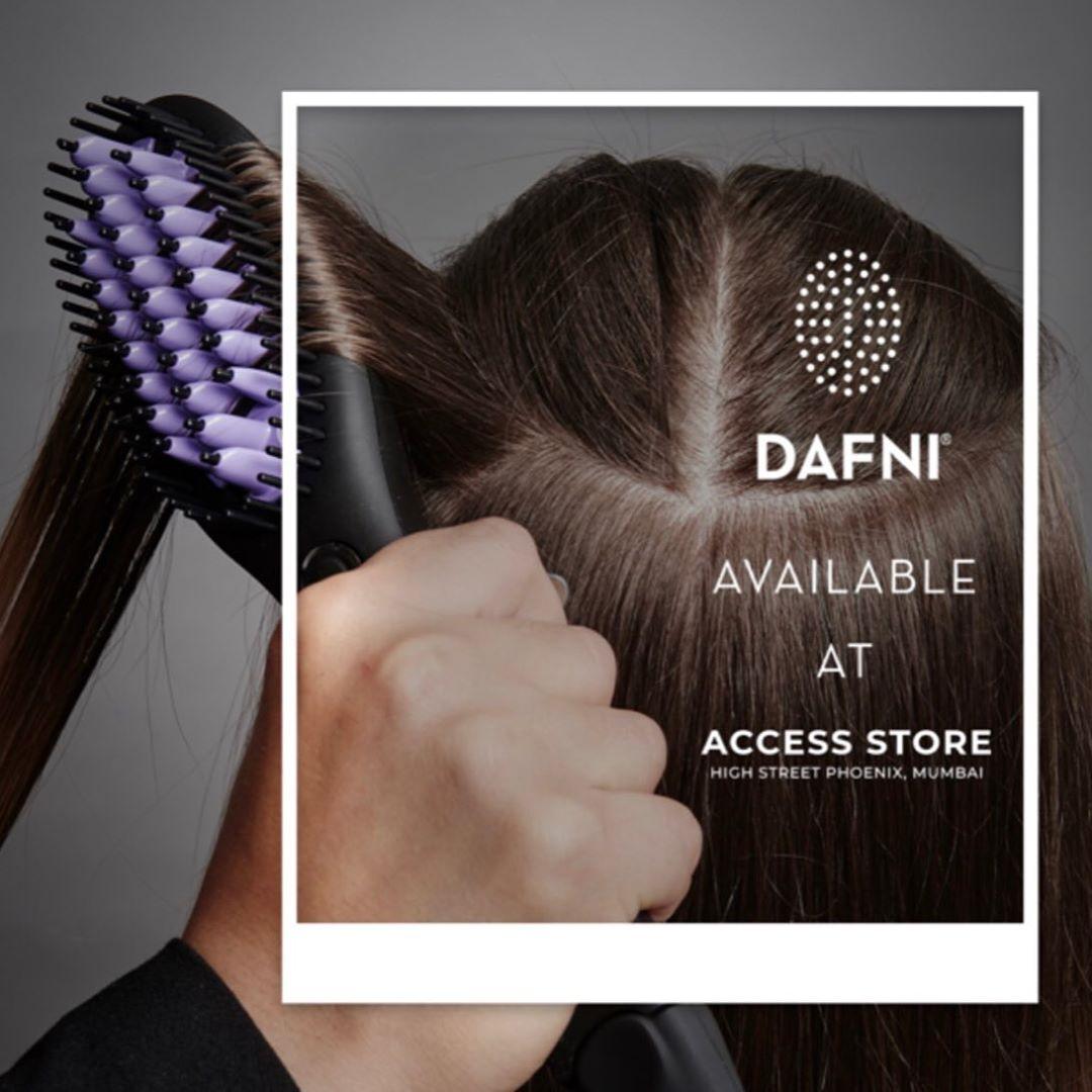 IndiaDafni's tweet photo. Try &amp; Buy DAFNI at Access Store, High Street Phoenix, Bombay. Visit the store to experience the DAFNI magic for yourself.

#DAFNIReviewed#DAFNI#DAFNIHair#Hairstraighteningbrush#ThereIsOnlyOneOriginal #DAFNIIndia https://t.co/WmMG3rgyM6