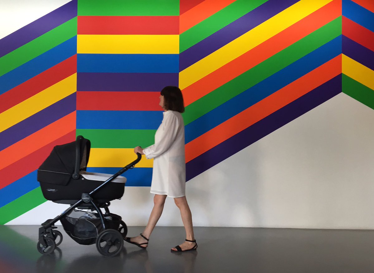 GrosseGuille's tweet photo. LeWitt Picasso Serra Twombly
@CollecLambert 💚❤️💛💙💜 https://t.co/gfq0VH9nAF