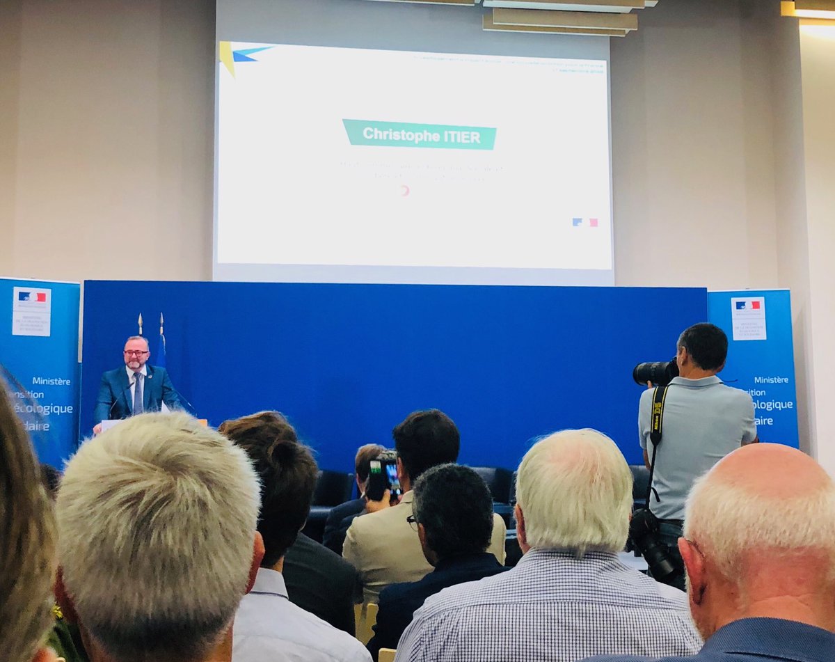 ⁦@howtank_FR⁩ au ministère de la transition écologique et solidaire ce matin ! Salle comble pour ambitionner un nouveau modèle de performance et de croissance durable. #TechForGood