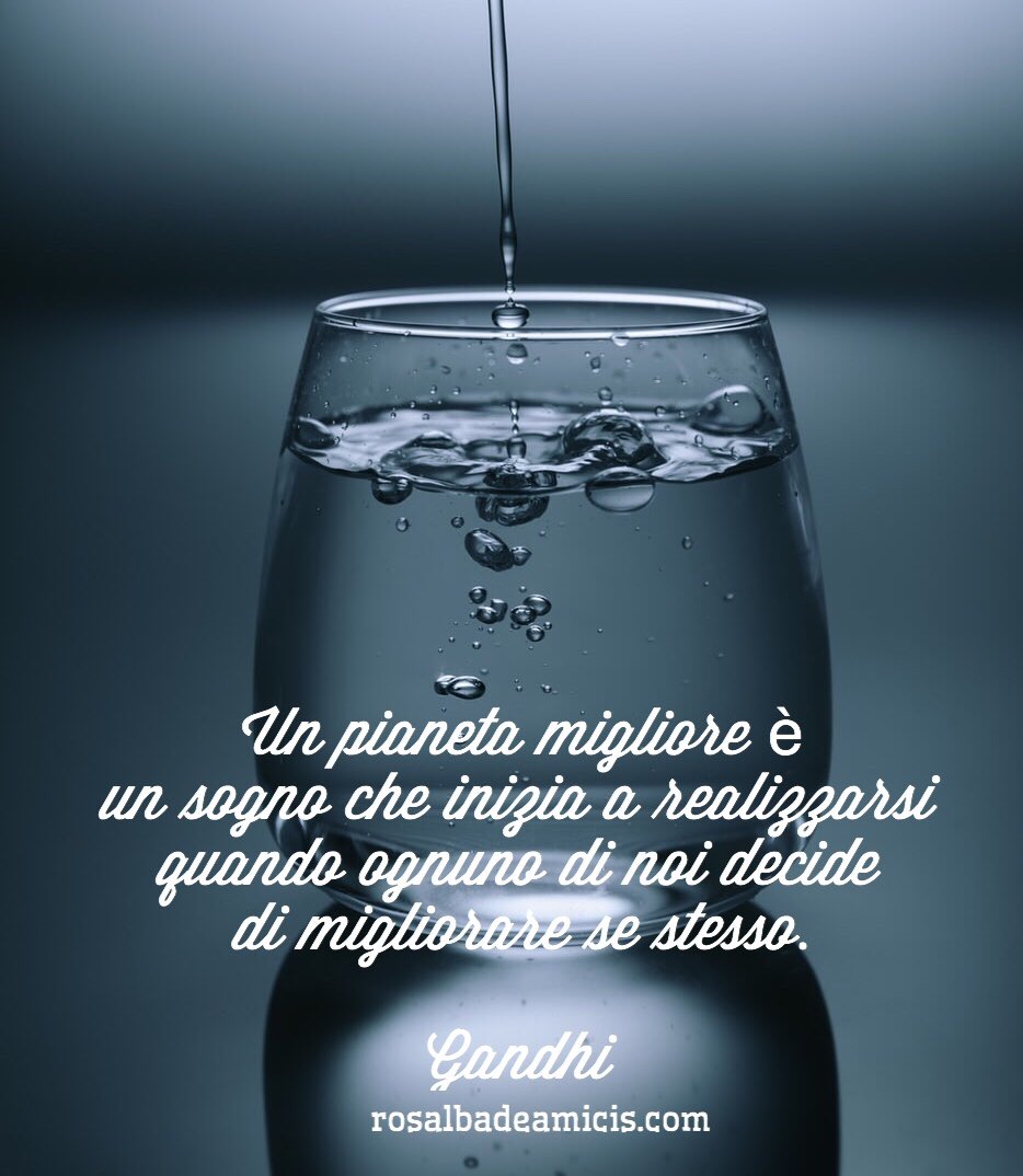 rosideamicis's tweet image. Sbagli se pensi di essere separato da tutto il resto: in te scorre la stessa energia!

rosalbadeamicis.com