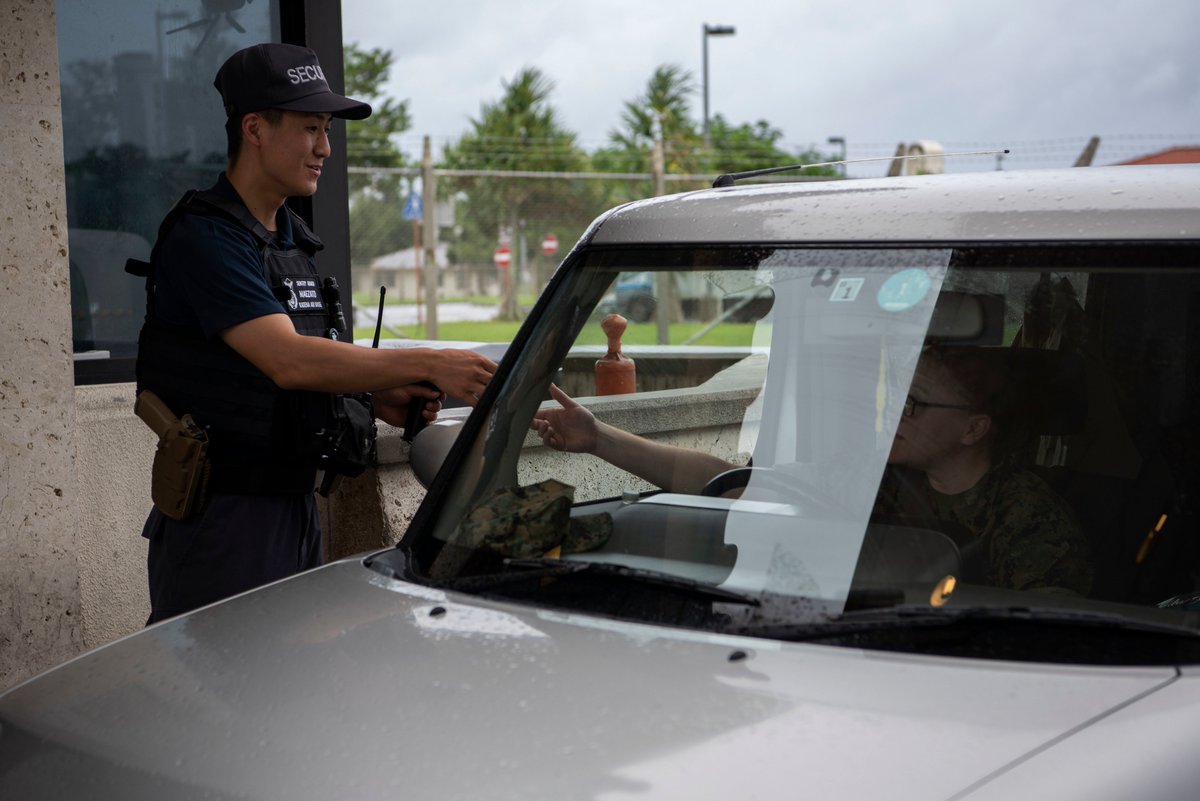 KadenaAirBase's tweet image. #Airmen and local contractors from the 18th SFS act as the first line of defense for #TeamKadena by working together at the gates to ensure our safety. #SecurityForces #entrycontrollers #FriendsPartnersAllies

@Fightin5AFChief @INDOPACOM @USForcesJapan @PACAF @cmsaf18 @usairforce