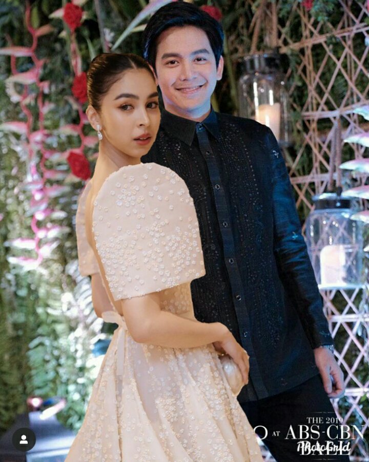 Senpai_xoxo12's tweet photo. I loveyou even If it hurts .  @iamjoshuagarcia @BarrettoJulia 😞😟😩 https://t.co/EB8Nadqwz9