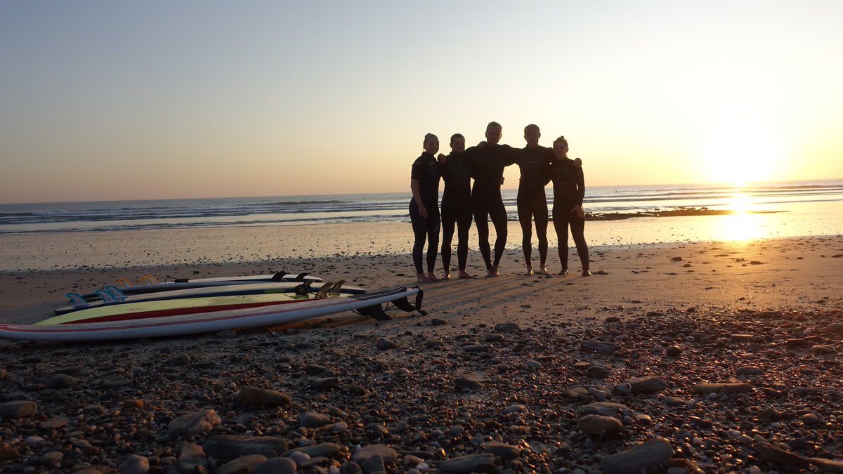 An awesome <a href="/GBTelemark/">GB Telemark</a> team building camp surfing in France 🏄🏻‍♀️