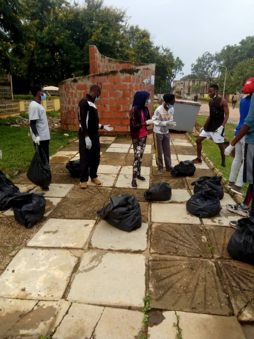 ploggingnigeria's tweet photo. ABU Ploggas...
@ABUPloggas @Tweet_abuzaria
#PES02
#PloggingClubABU
#PloggingNigeria
#WeKeepFitToKeepClean
#FitPeopleInCleanCommunities https://t.co/AFTRtIjHE1