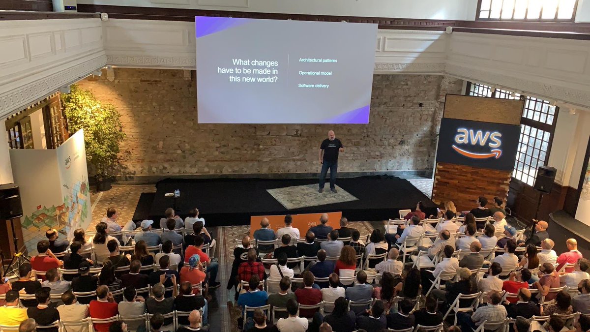 sabrikizanlik's tweet photo. #AWSLoftIstanbul continues ... AWS CTO Dr. @Werner Vogels on stage https://t.co/CGrgX8MEkD
