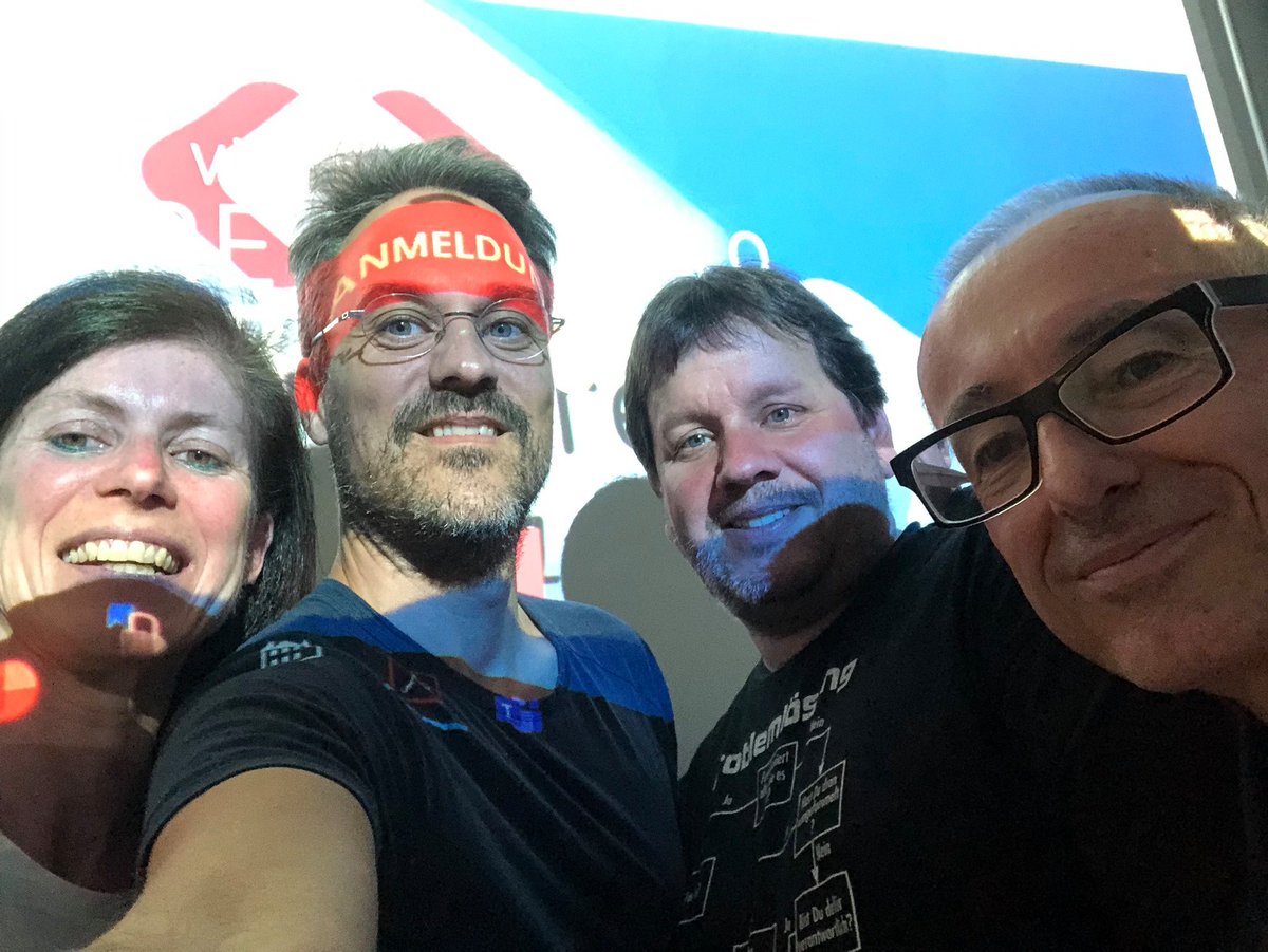 software_day's tweet image. Teammeeting done. We love Software Day 2019! Mit @voesi Präsident Peter Lieber, sowie den VÖSIs, die heute dabei waren Christine Wahlmüller, Max Höfferer und Nahed Hatahet in den Räumlichkeiten der @tuvienna. #SoftwareDay #EnableDigitalTransformation